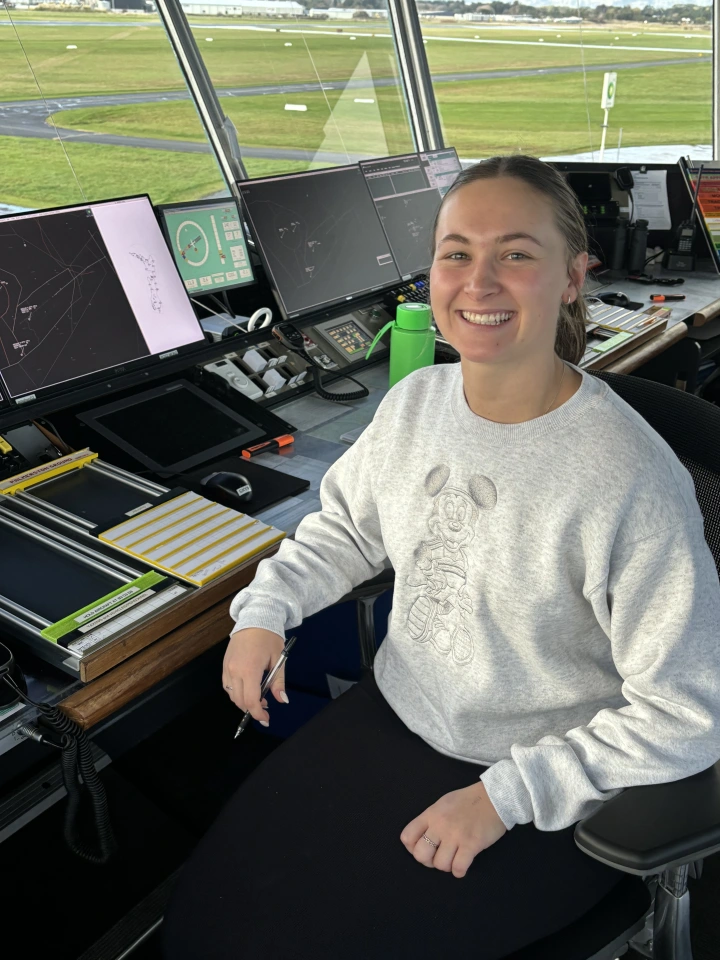 air traffic controller